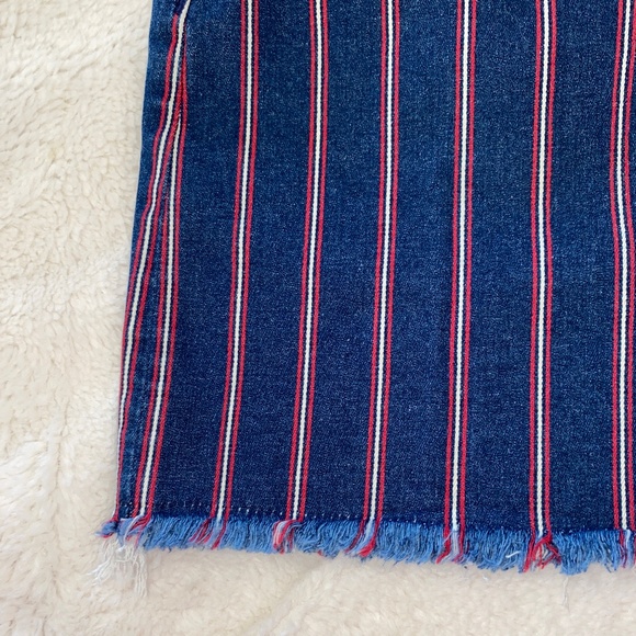 American Eagle Stripped Mini Skirt - Picture 4 of 14